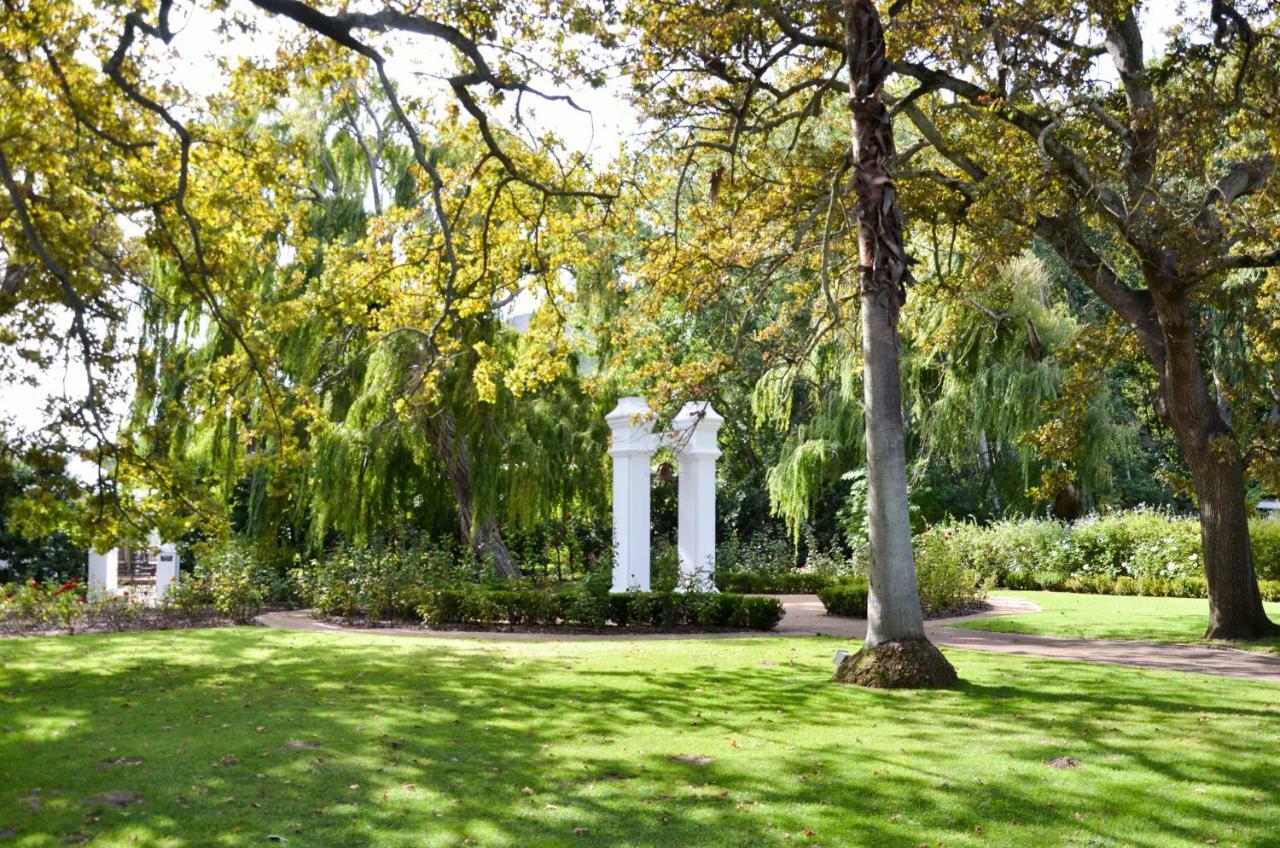 La Paris Estate Otel Franschhoek Dış mekan fotoğraf